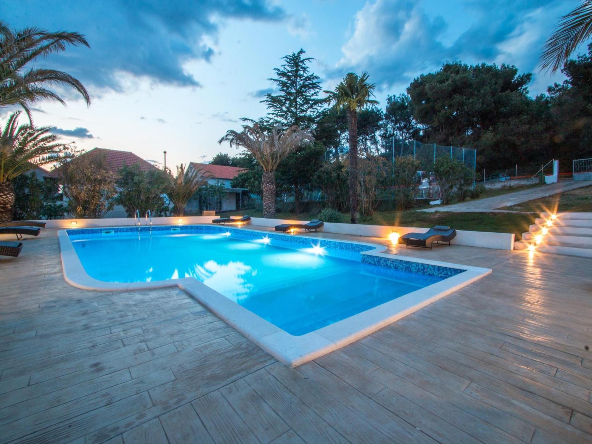 Scenic Holiday Home In Bibinje Near Sea Exterior foto