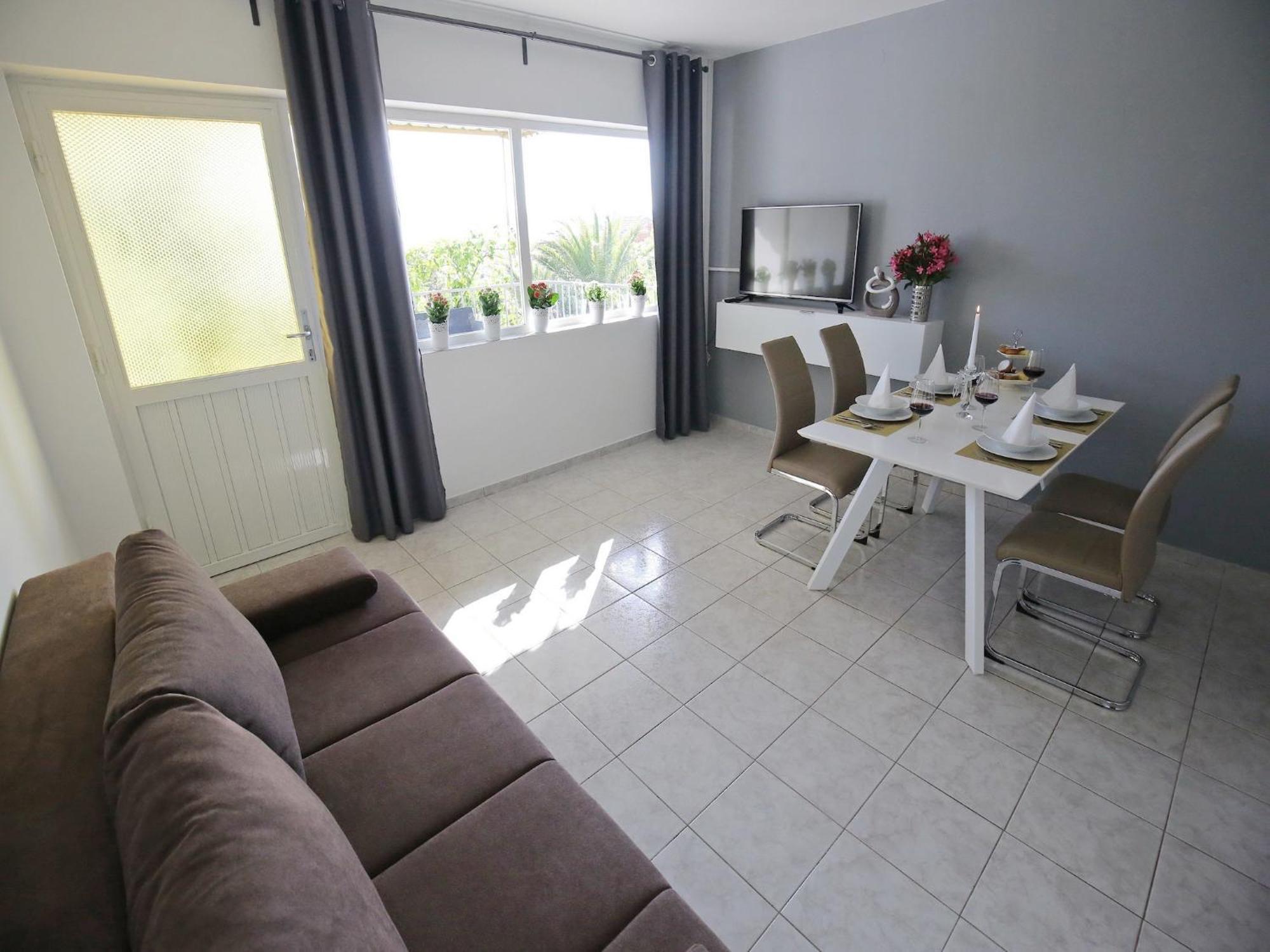 Scenic Holiday Home In Bibinje Near Sea Exterior foto