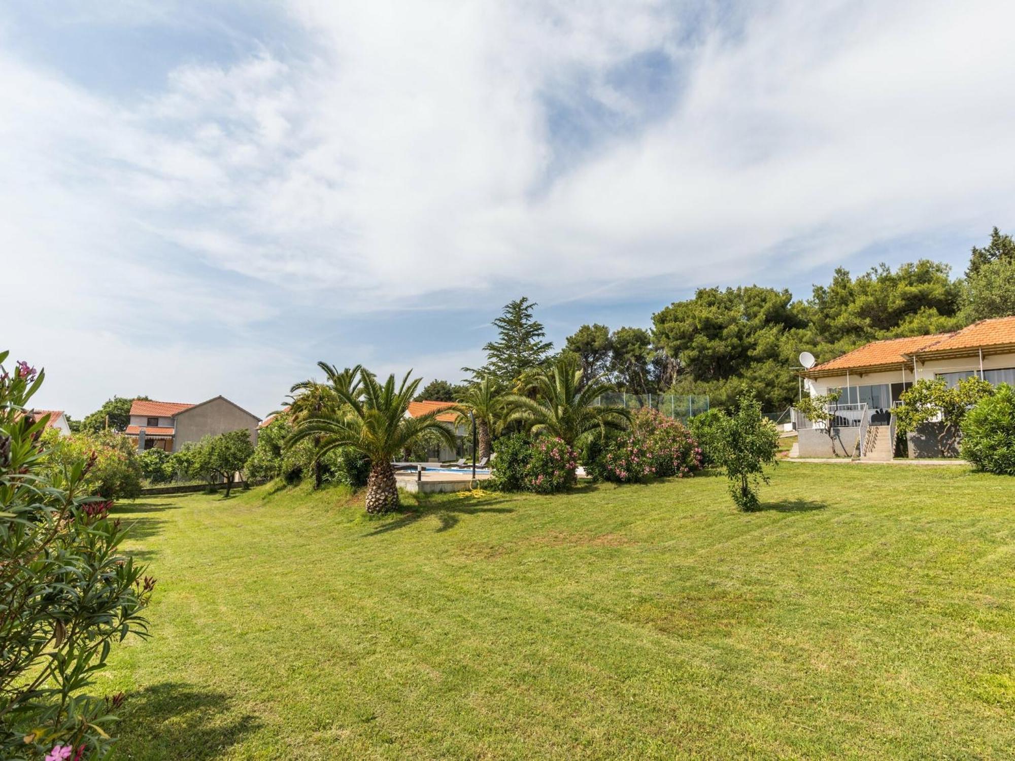 Scenic Holiday Home In Bibinje Near Sea Exterior foto