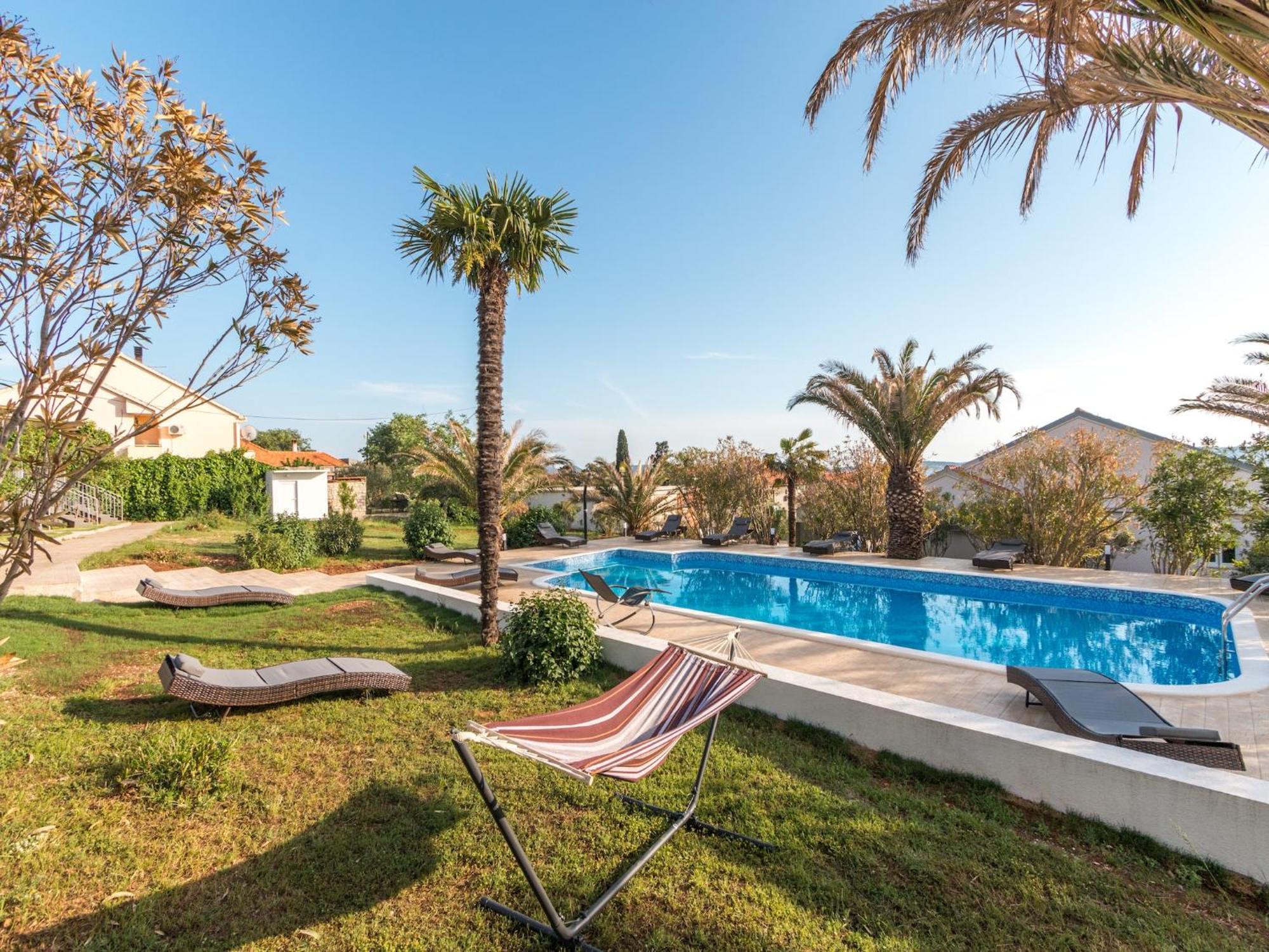 Scenic Holiday Home In Bibinje Near Sea Exterior foto